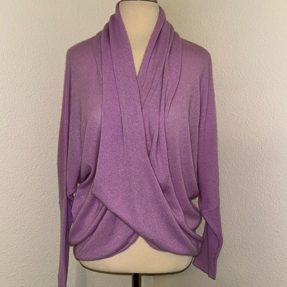 27 Miles Pink / Purple Feminine Lightweight Sweater Size XS like 2 or 4 - Picture 1 of 4